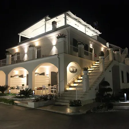 La Dimora Degli Angeli טרופאה